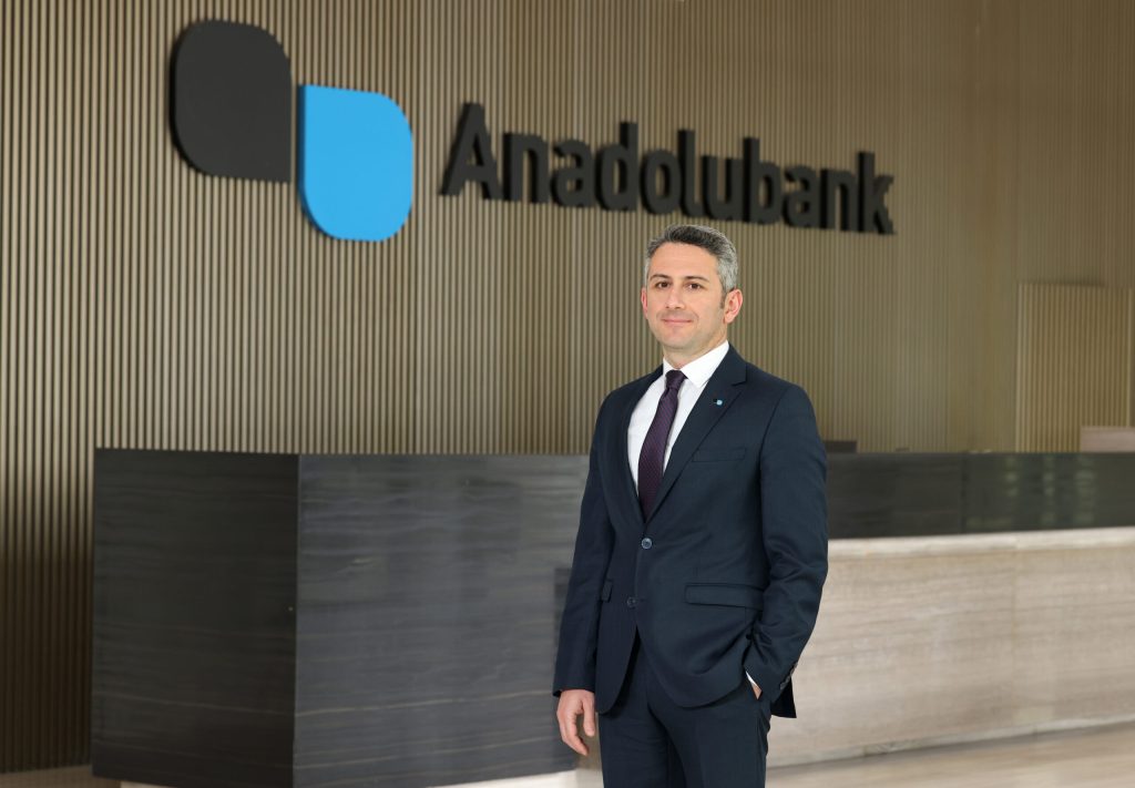 Anadolubank Nakit Yönetimi Bölüm Başkanı Alper Yaylı